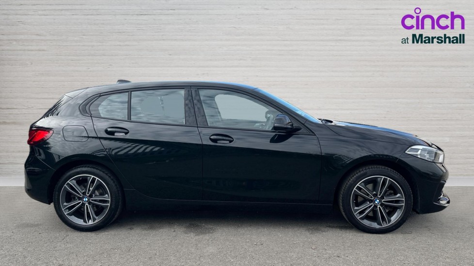 Used BMW 1 Series 2022 for sale - 77055649: Photo 2