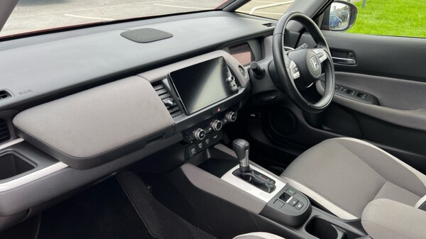 Used Honda Jazz 2022 for sale - 76183977: Photo 2