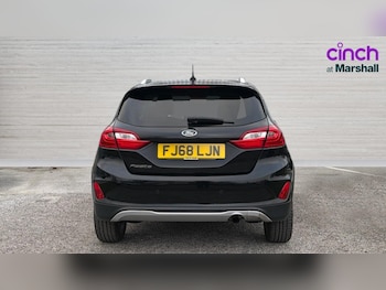 Used Ford Fiesta 2018 for sale - 76999402: Photo