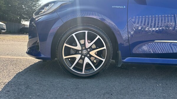 Used Toyota Yaris 2020 for sale - 75541168: Photo 17