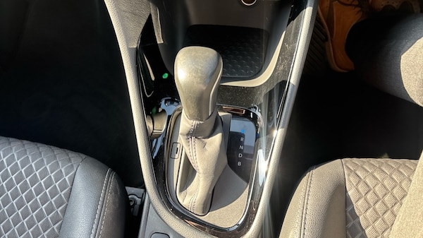Used Toyota Yaris 2020 for sale - 75541168: Photo 27