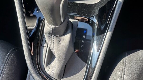 Used Toyota Yaris 2020 for sale - 75541168: Photo 28