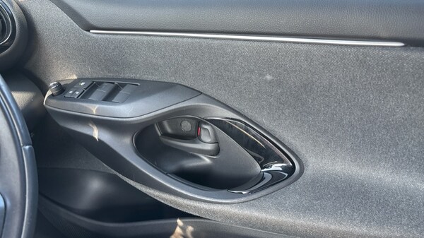 Used Toyota Yaris 2020 for sale - 75541168: Photo 29
