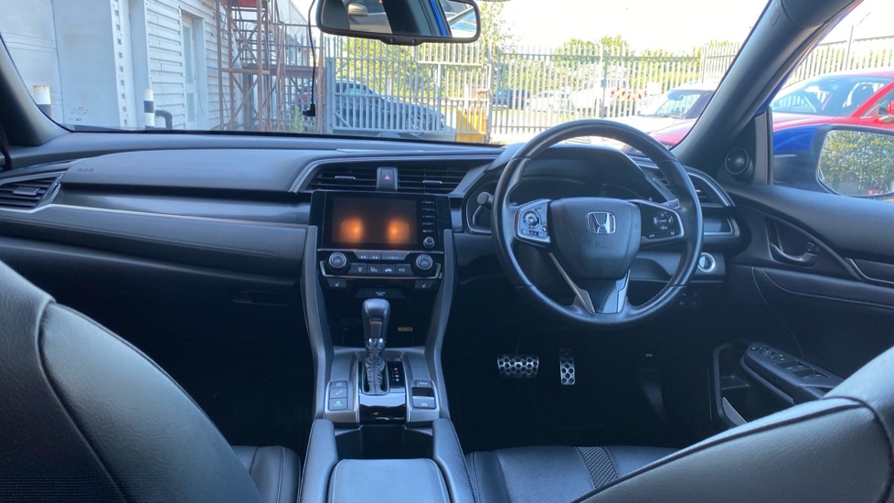 Used Honda Civic 2021 for sale - 76717295: Photo 4