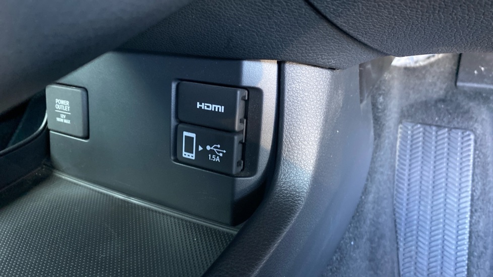 Used Honda Civic 2021 for sale - 76717295: Photo 46