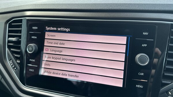 Used Volkswagen T-Roc 2018 for sale - 75484109: Photo 42