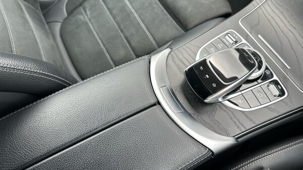 Used Mercedes-Benz C-Class 2018 for sale - 75484131: Photo 27