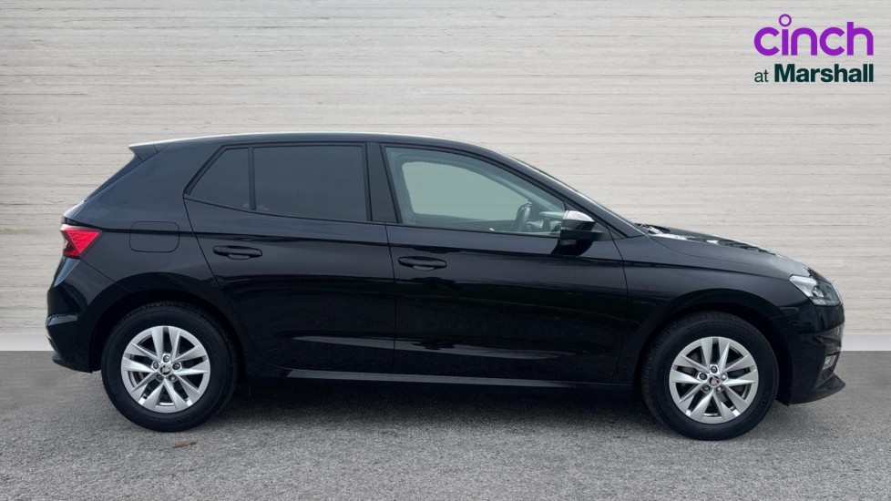 Used Skoda Fabia 2024 for sale - 76452328: Photo 2