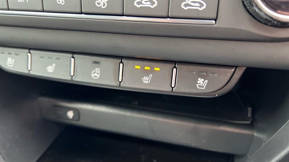 Used Kia XCeed 2021 for sale - 75602818: Photo 34