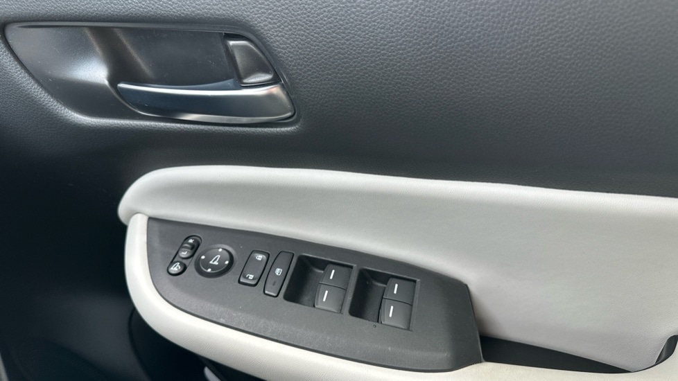Used Honda Jazz 2022 for sale - 76033726: Photo 28