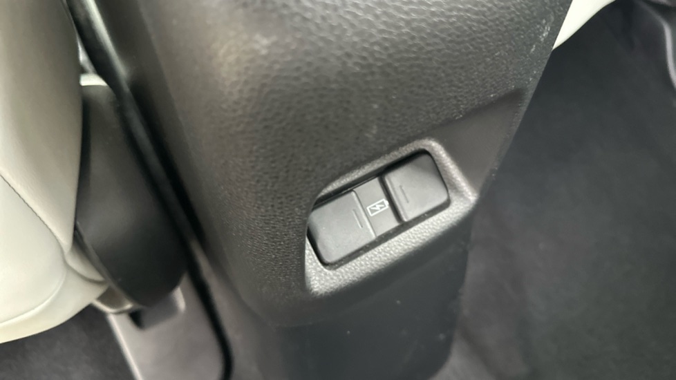 Used Honda Jazz 2022 for sale - 76033726: Photo 65