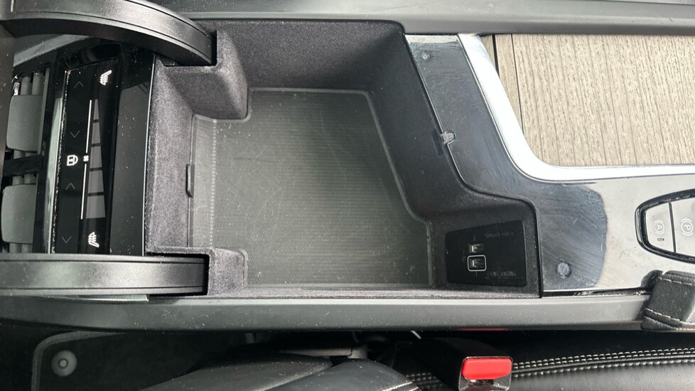 Used Volvo XC90 2021 for sale - 76208792: Photo 51