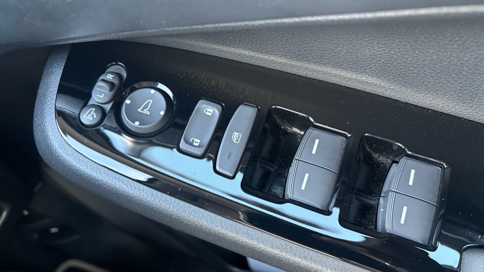 Used Honda HR-V 2023 for sale - 75916837: Photo 45