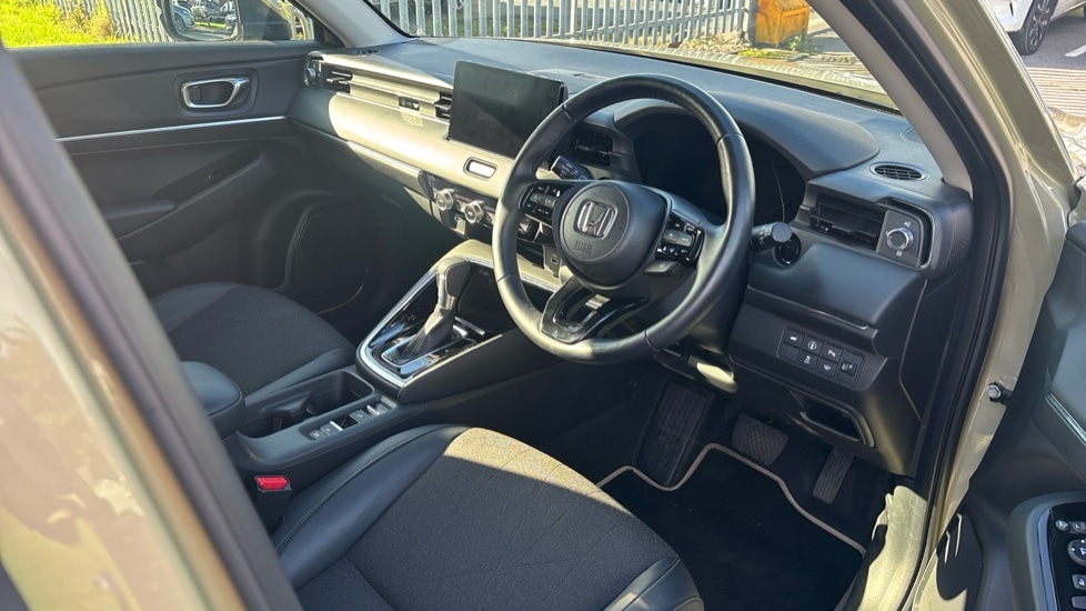 Used Honda HR-V 2023 for sale - 75916837: Photo 9
