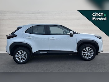 Used Toyota Yaris Cross 2023 for sale - 75484124: Photo