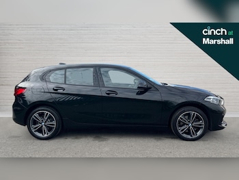 Used BMW 1 Series 2022 for sale - 76124802: Photo