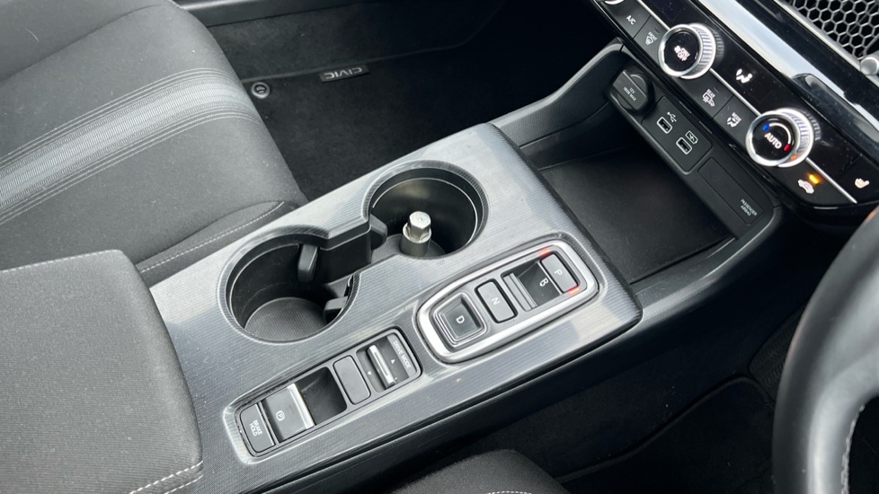 Used Honda Civic 2024 for sale - 76458946: Photo 27