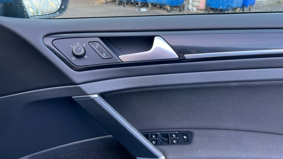 Used Volkswagen Golf 2015 for sale - 76948413: Photo 30