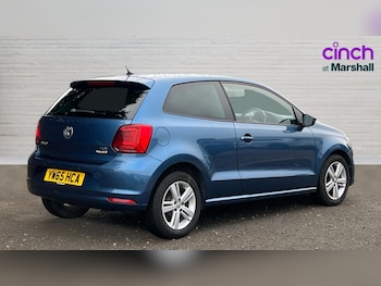 Used Volkswagen Polo 2016 for sale - 76552300: Photo