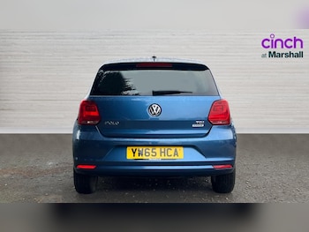 Used Volkswagen Polo 2016 for sale - 76552300: Photo