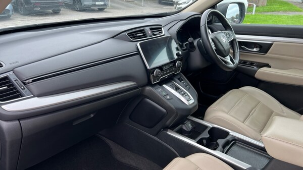 Used Honda CR-V 2019 for sale - 76139992: Photo 2