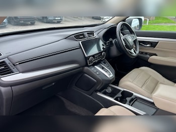 Used Honda CR-V 2019 for sale - 76139992: Photo