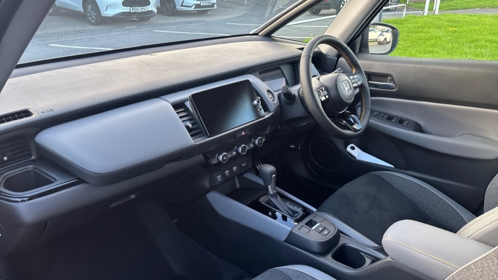 Used Honda Jazz 2025 for sale - 76184003: Photo 2