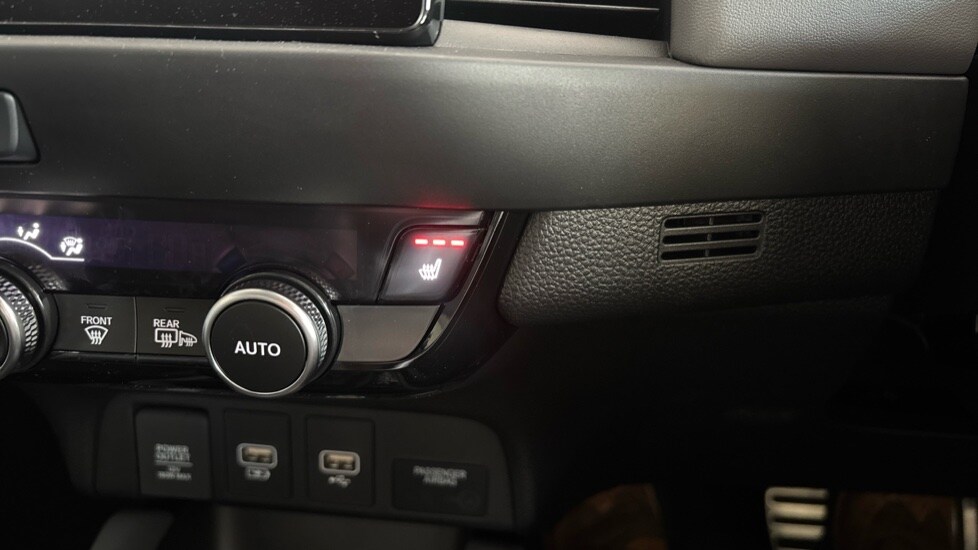 Used Honda Jazz 2025 for sale - 76184003: Photo 34