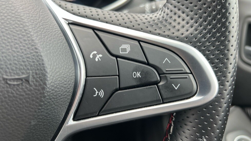 Used Renault Clio 2022 for sale - 76597915: Photo 22