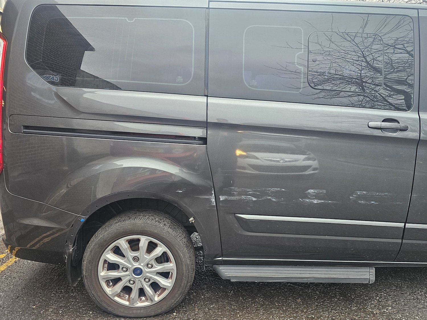 Used Ford Tourneo Custom 2018 for sale - 77303916: Photo 3