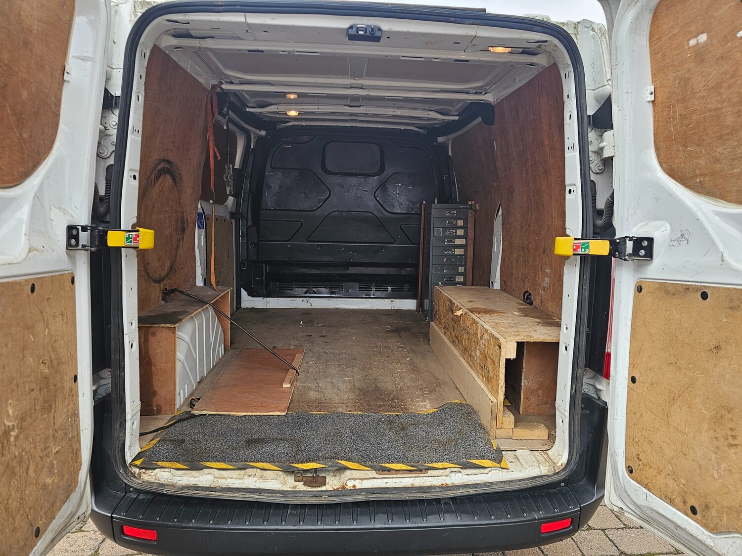 Used Ford Transit Custom 2018 for sale - 76194547: Photo 10