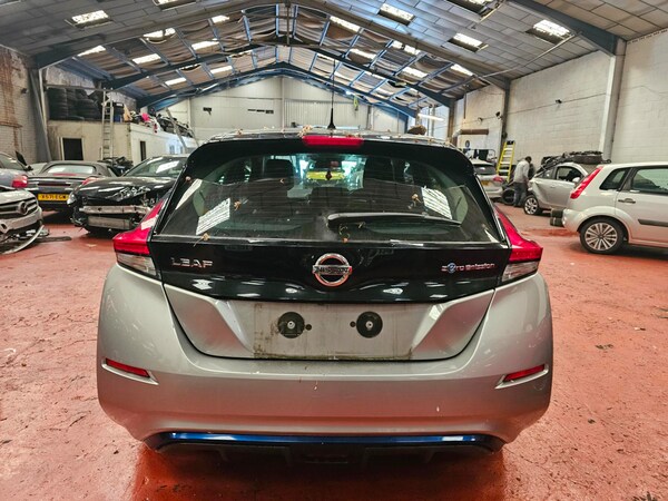 Used Nissan Leaf 2018 for sale - 68103680: Photo 4
