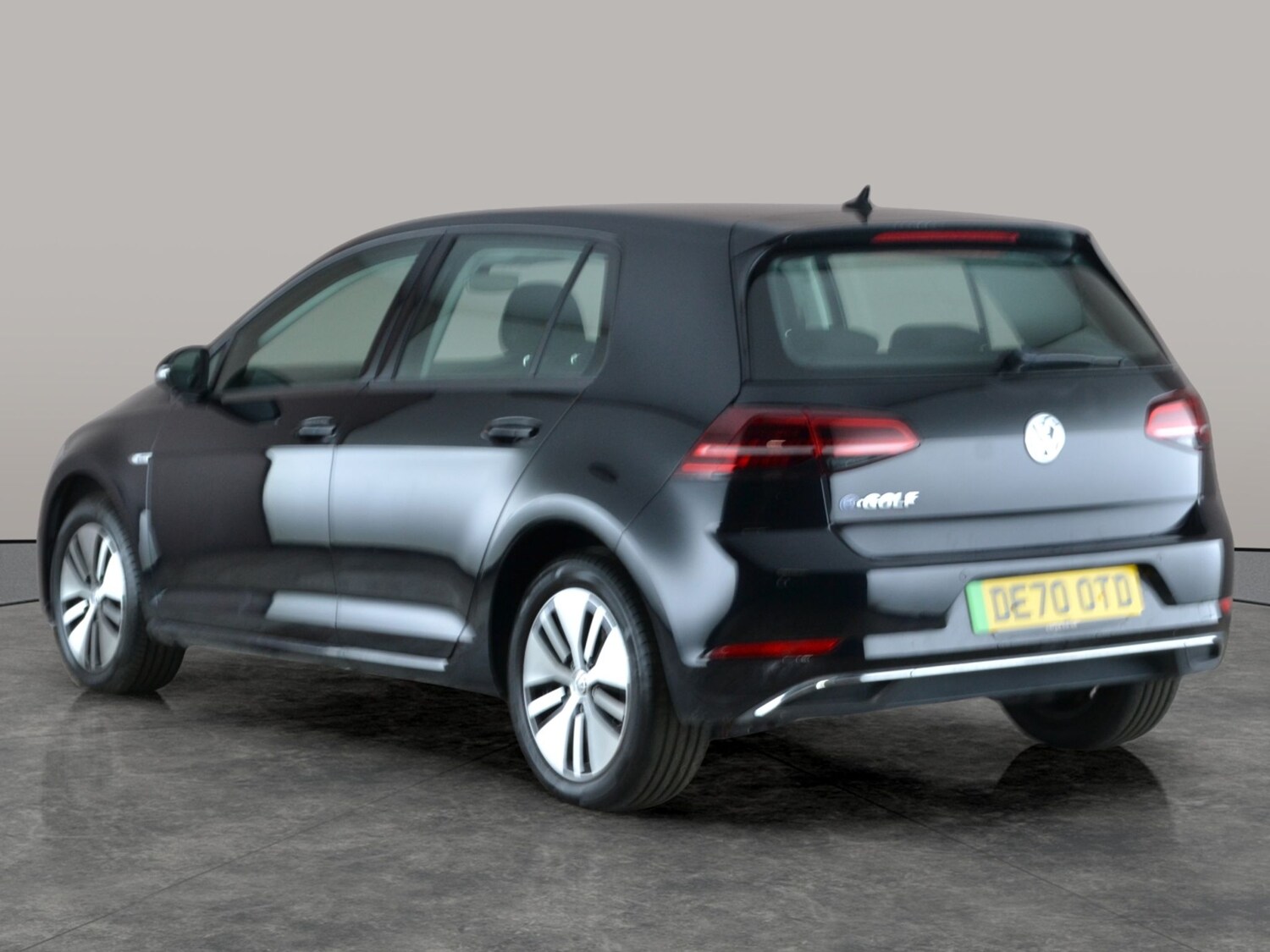 Used Volkswagen Golf 2020 for sale - 77493044: Photo 12