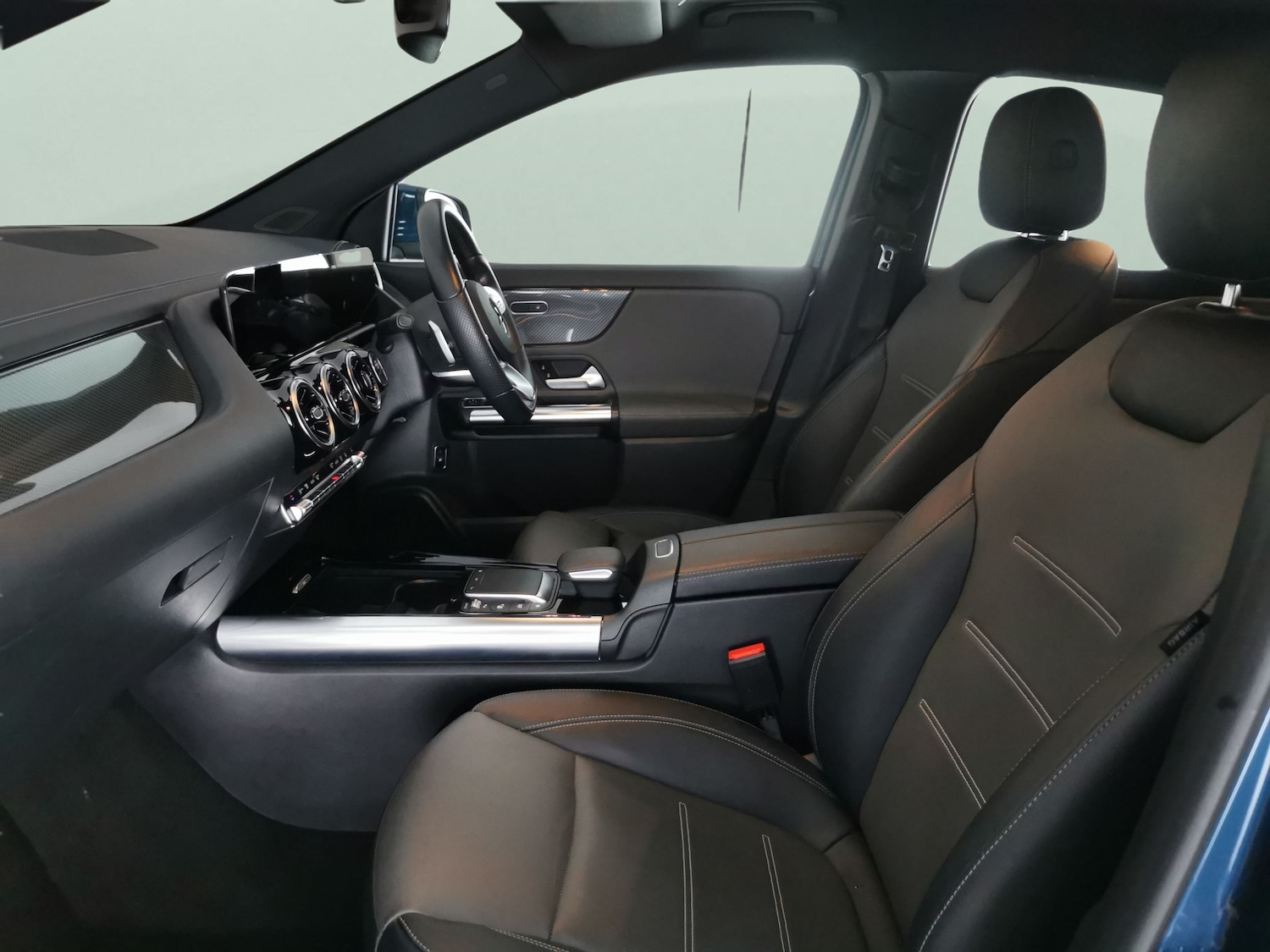 Used Mercedes-Benz GLA 2022 for sale - 77543446: Photo 4