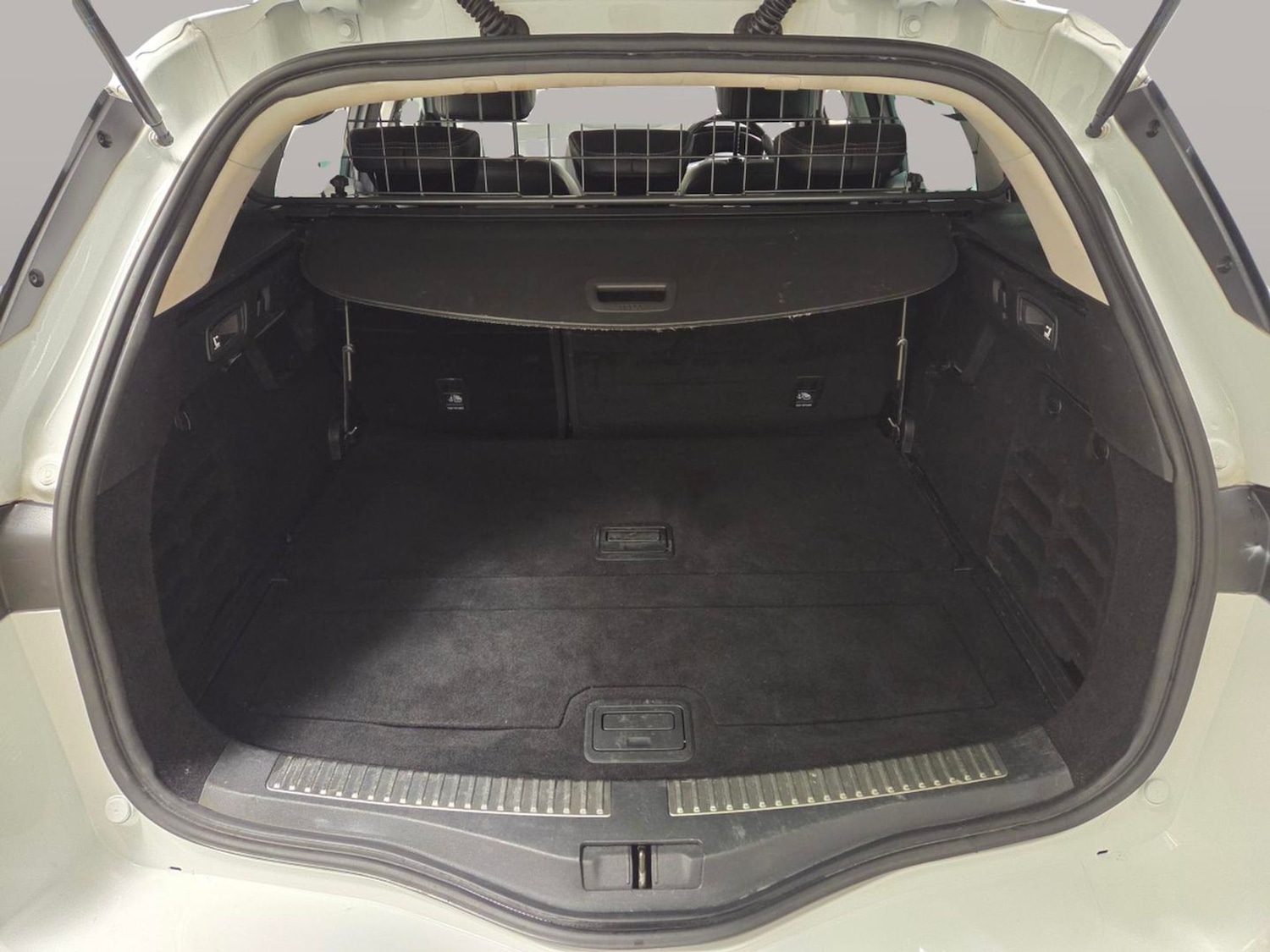 Used Renault Megane 2022 for sale - 77701805: Photo 31