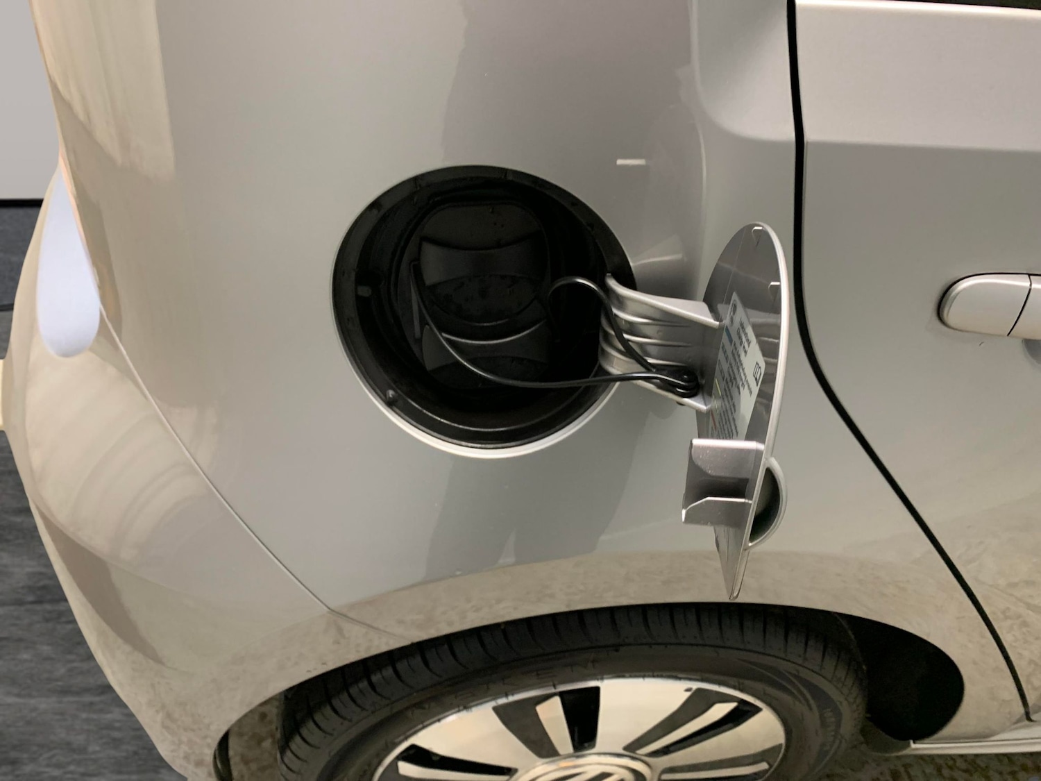 Used Volkswagen up! 2017 for sale - 77634892: Photo 25