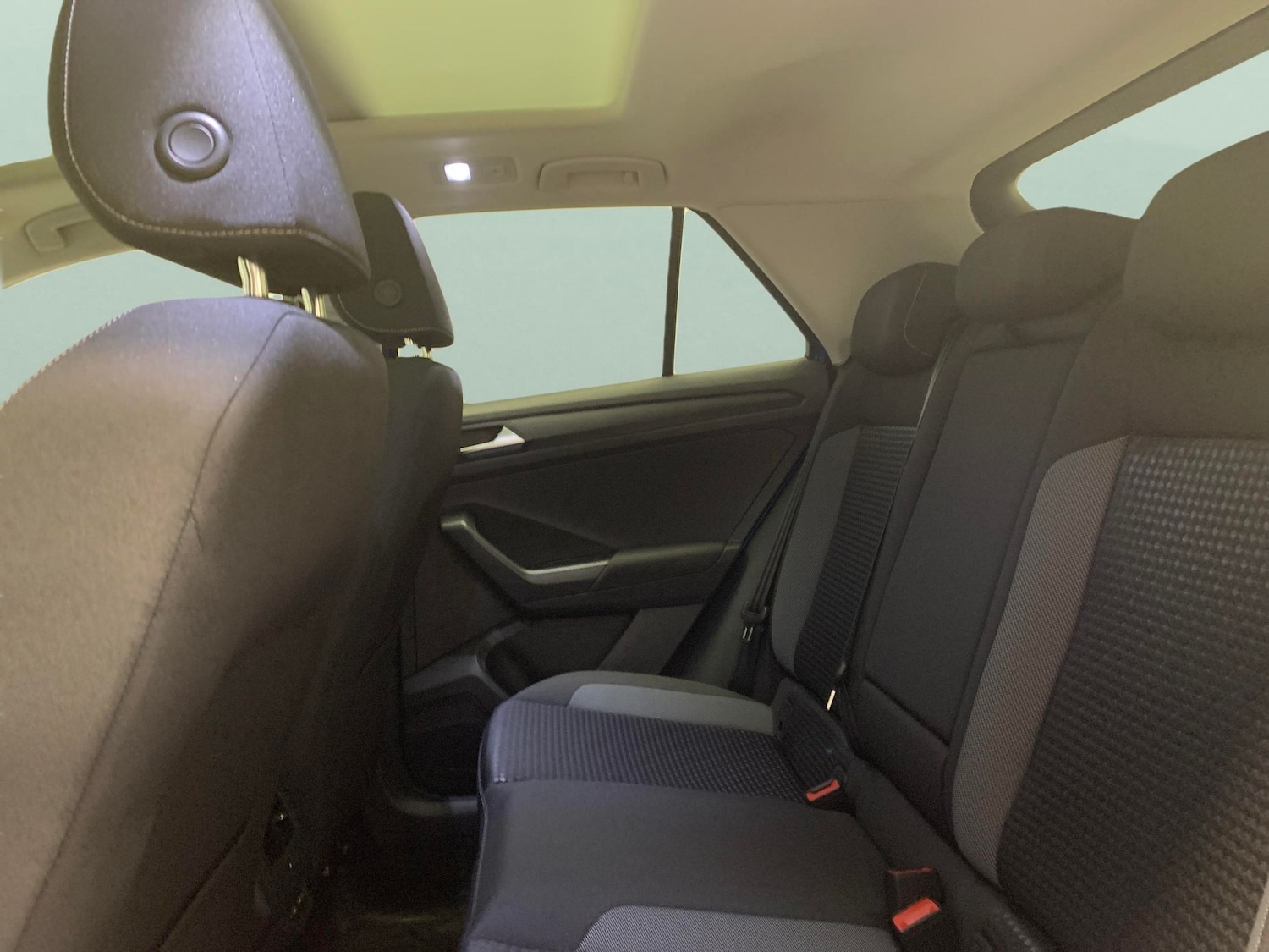 Used Volkswagen T-Roc 2022 for sale - 77458222: Photo 23