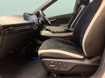Used Kia EV6 2022 for sale - 79254008: Photo