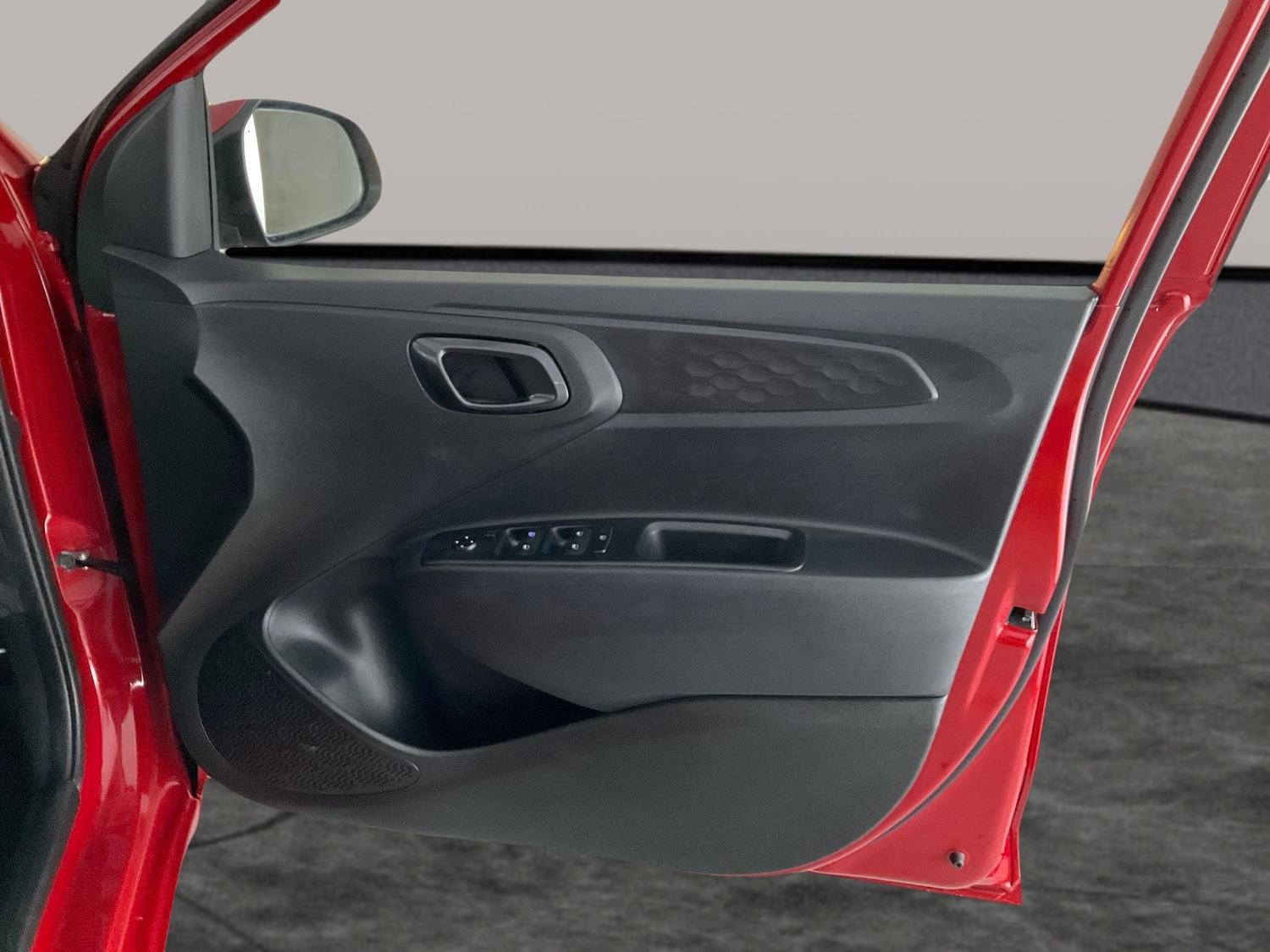 Used Hyundai i10 2022 for sale - 76693990: Photo 24