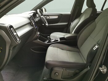 Used Volvo XC40 2022 for sale - 78409451: Photo