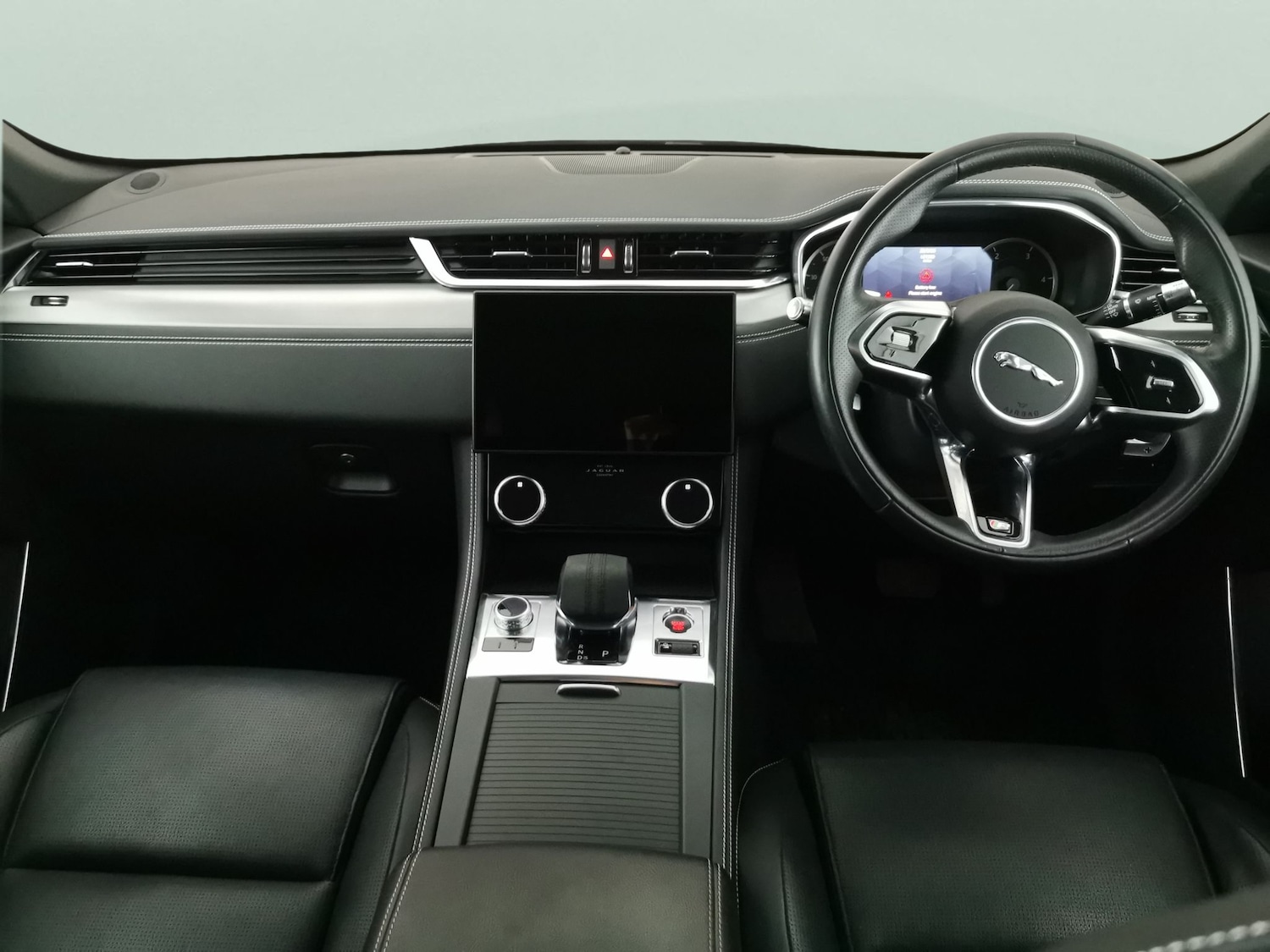 Used Jaguar F-Pace 2022 for sale - 78173342: Photo 8