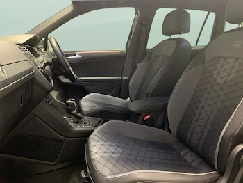 Used Volkswagen Tiguan 2023 for sale - 77435445: Photo