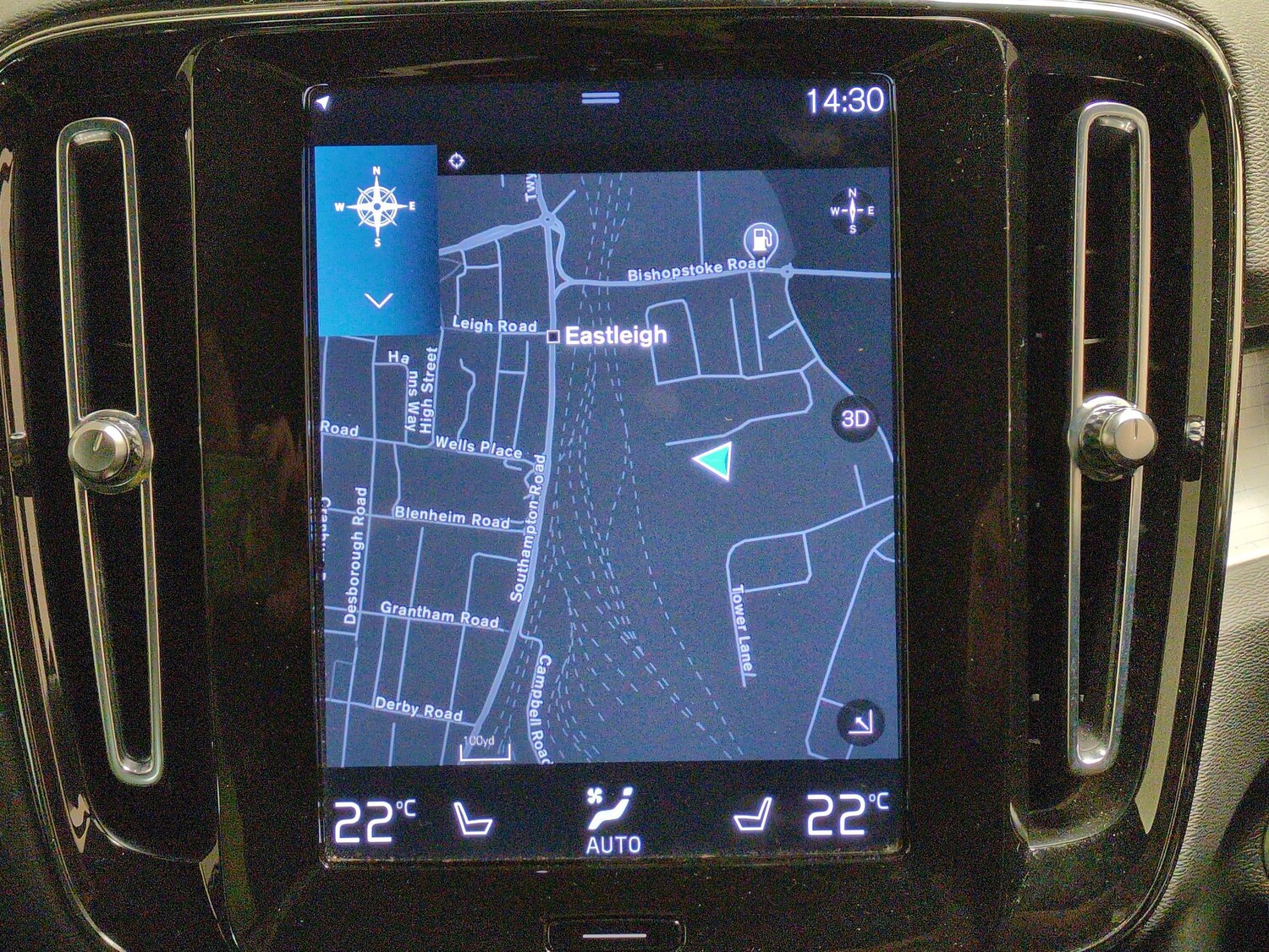 Used Volvo XC40 2023 for sale - 77636377: Photo 5