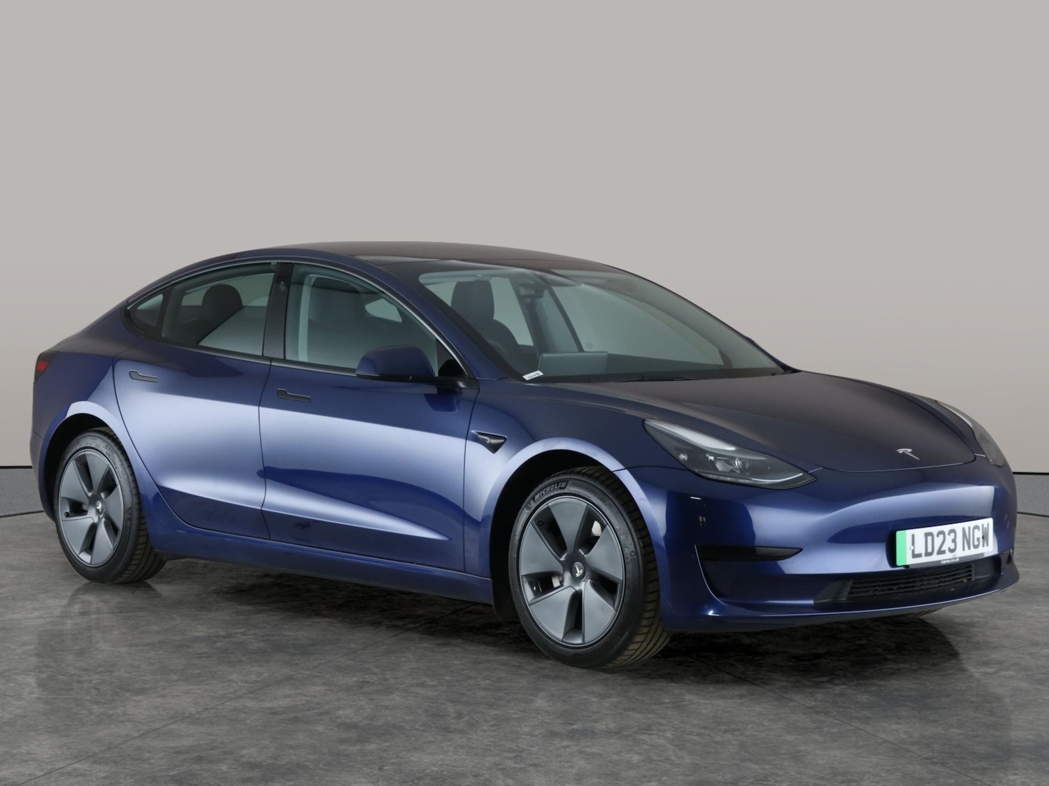 Used Tesla Model 3 2023 for sale - 76661517: Photo 8