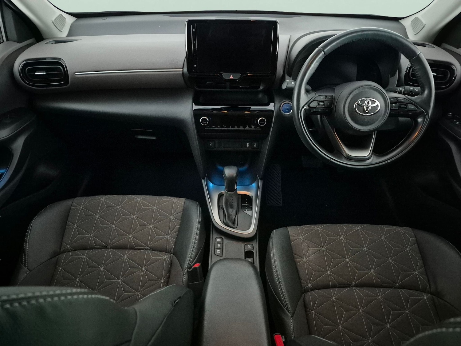 Used Toyota Yaris Cross 2023 for sale - 77984690: Photo 7
