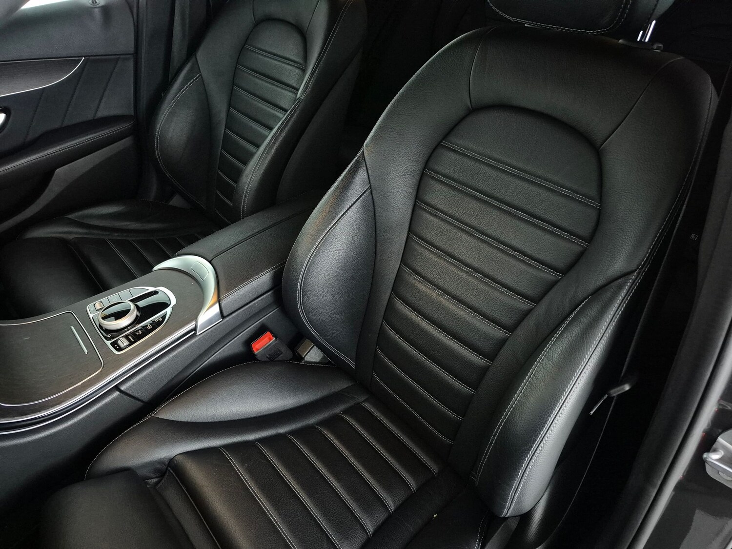 Used Mercedes-Benz C Class 2021 for sale - 78103942: Photo 6