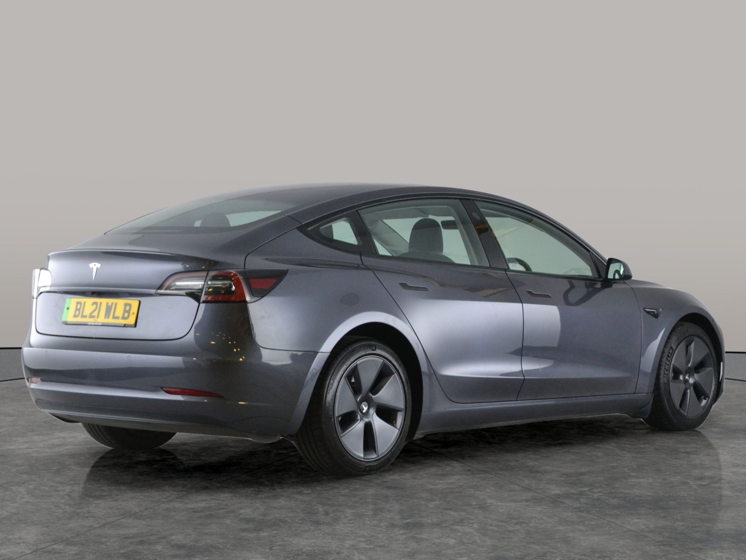 Used Tesla Model 3 2021 for sale - 76640906: Photo 12