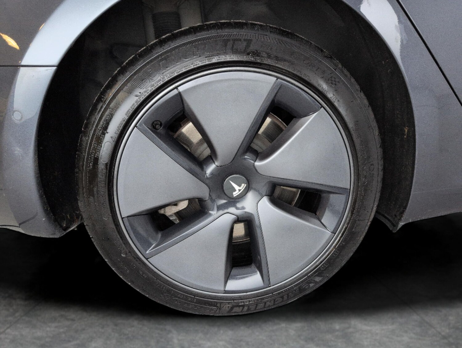 Used Tesla Model 3 2021 for sale - 76640906: Photo 28