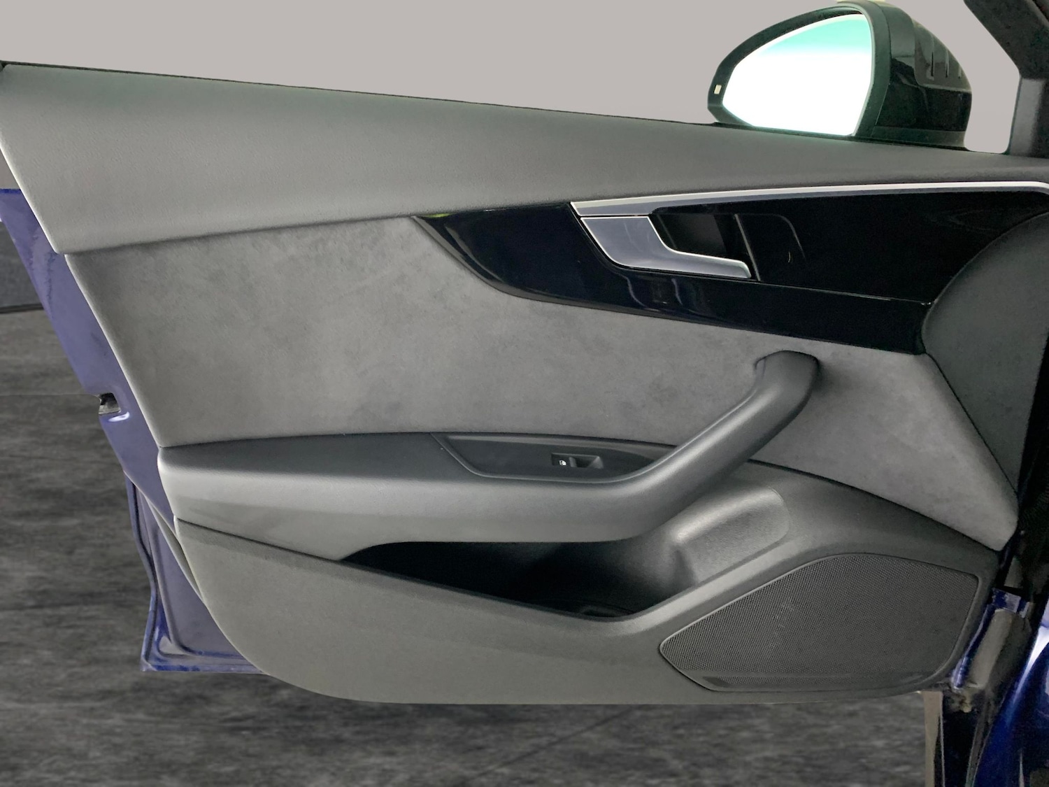 Used Audi A4 Avant 2023 for sale - 76827050: Photo 31