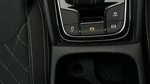 Used Skoda Karoq 2021 for sale - 75547663: Photo 32